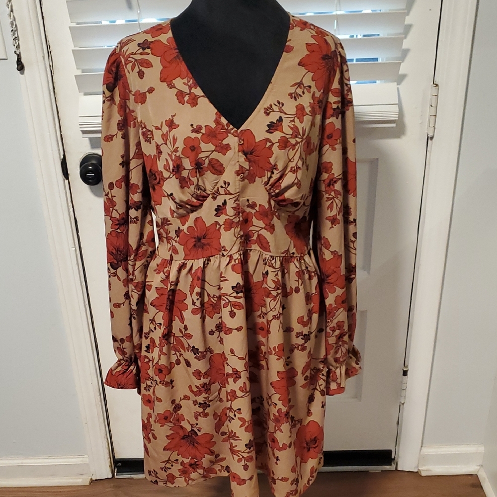 Signify Floral V-Neck Dress in Orange and Tan